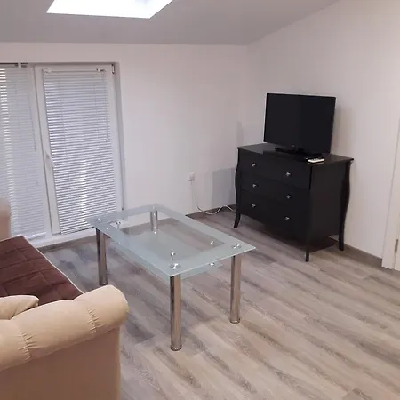 Varchev 2 Appartamento *